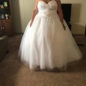 Ballgown Wedding Dress